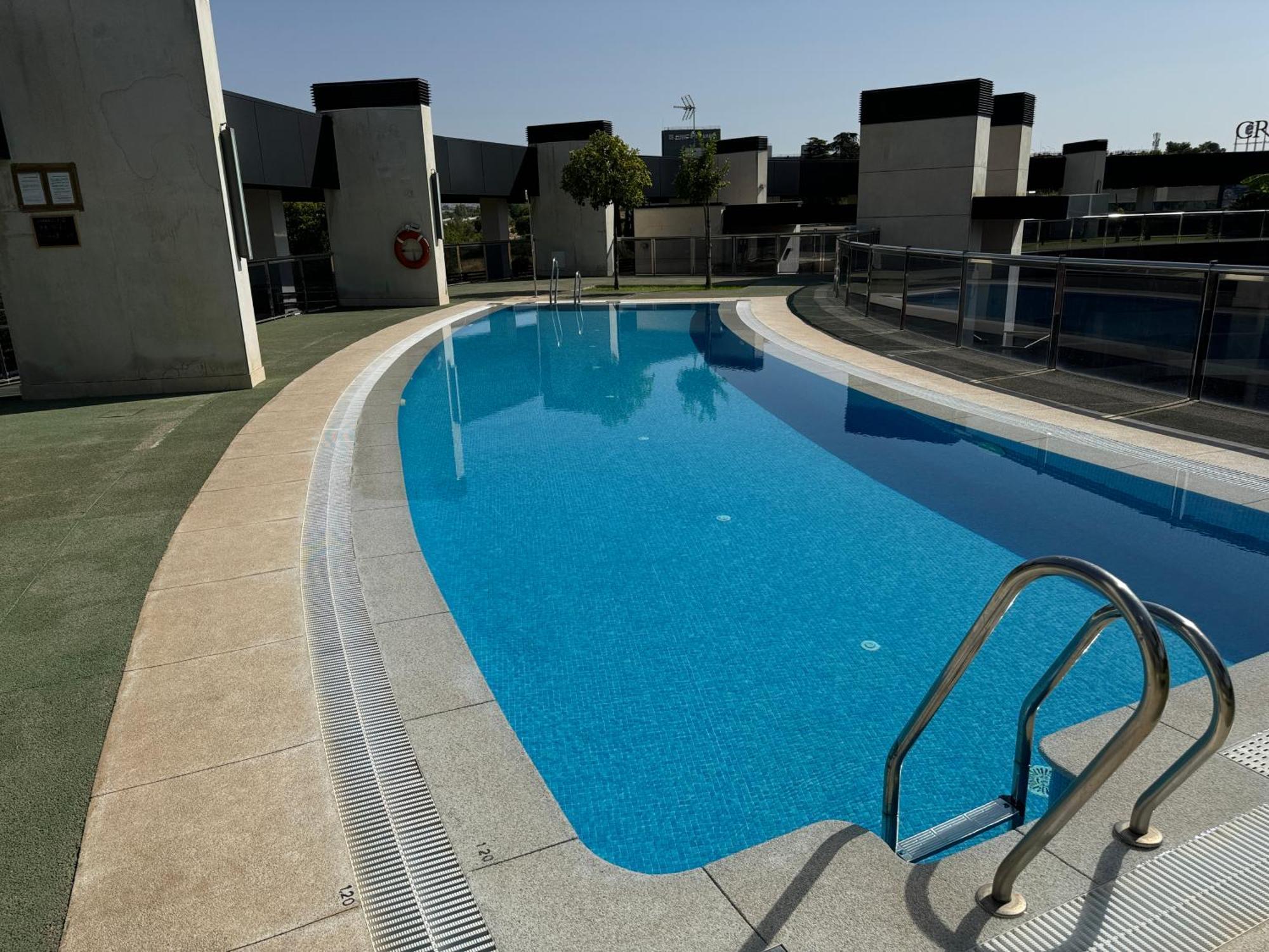 Apartamento Cotur 121 Parking Gratuito กอร์โดบา ภายนอก รูปภาพ